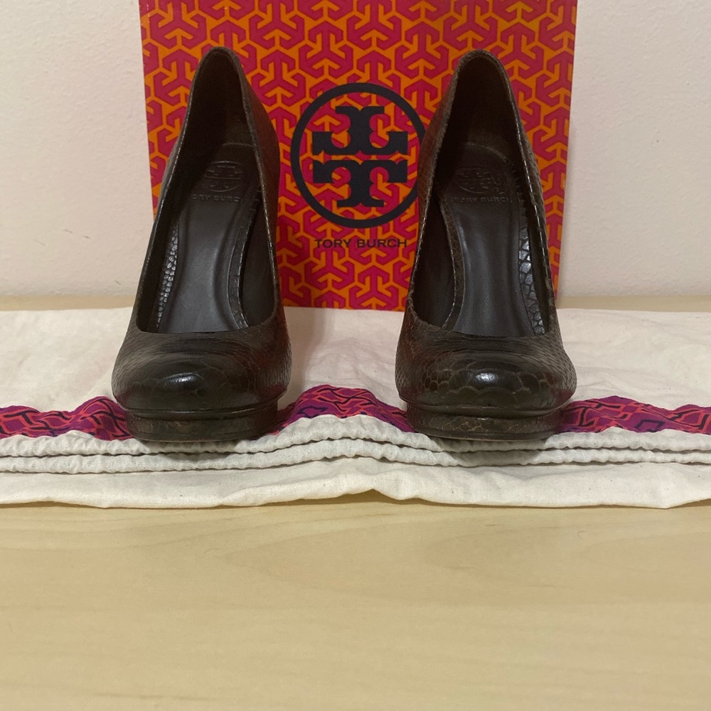Tory Burch Platform Heels - Picture 3 of 3